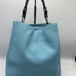 Puntotres Elegant Blue Leather Bucket Bag